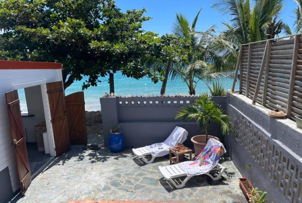 Maison Marouka Sur La Plage Du Diamant 勒迪亚芒 外观 照片
