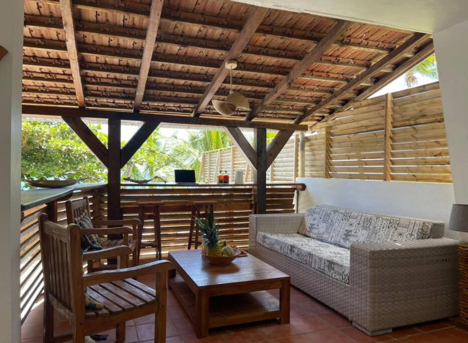 Maison Marouka Sur La Plage Du Diamant 勒迪亚芒 外观 照片