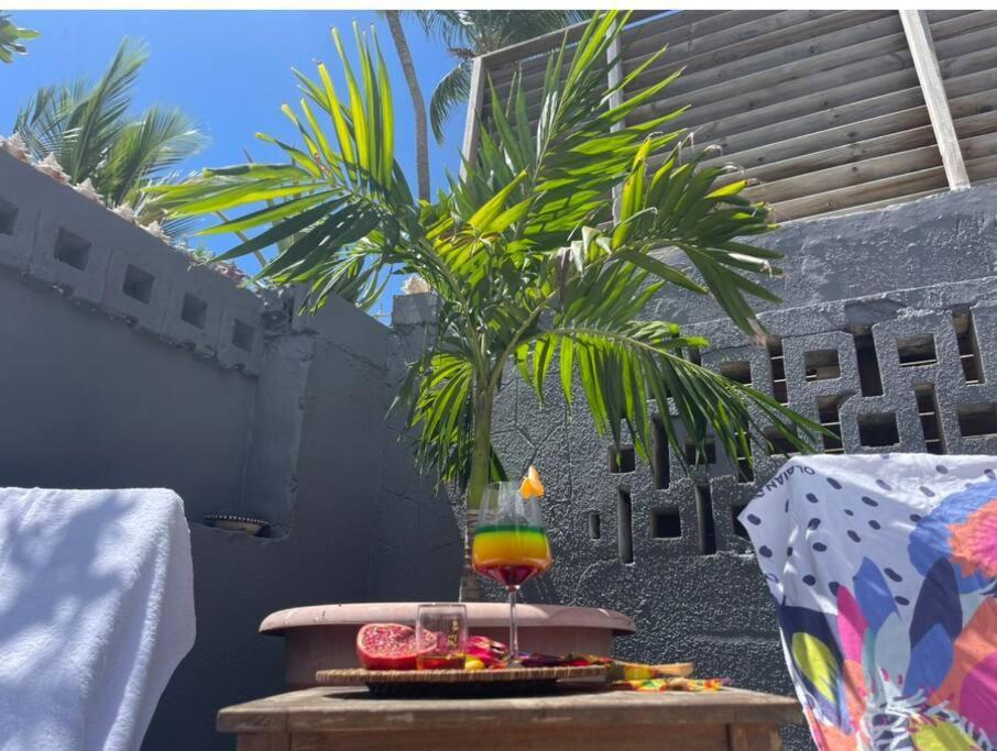 Maison Marouka Sur La Plage Du Diamant 勒迪亚芒 外观 照片
